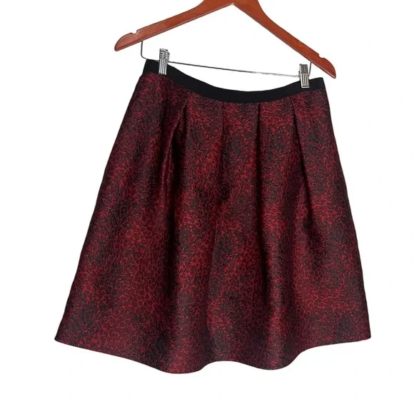 Burberry London Parade Red & Black Silk Jacquard Pleated A-Line Skirt NWT $750 - Picture 4 of 7